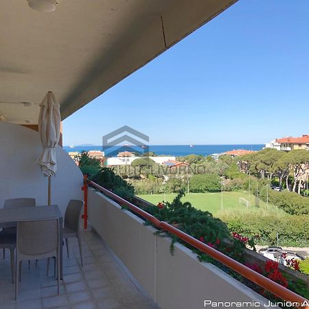 Suites Marilia Apartments Pool Side - Suite Livorno Holiday Home Group Bagian luar foto