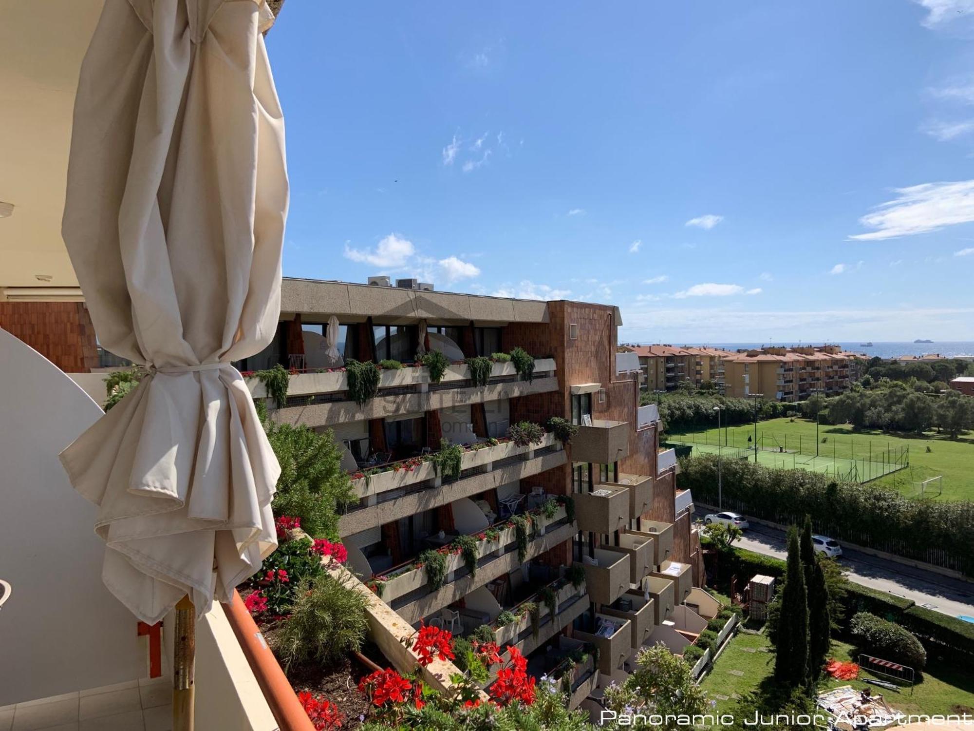 Suites Marilia Apartments Pool Side - Suite Livorno Holiday Home Group Bagian luar foto
