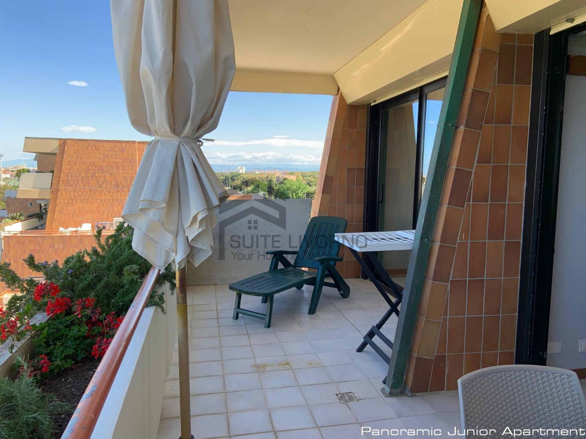 Suites Marilia Apartments Pool Side - Suite Livorno Holiday Home Group Bagian luar foto