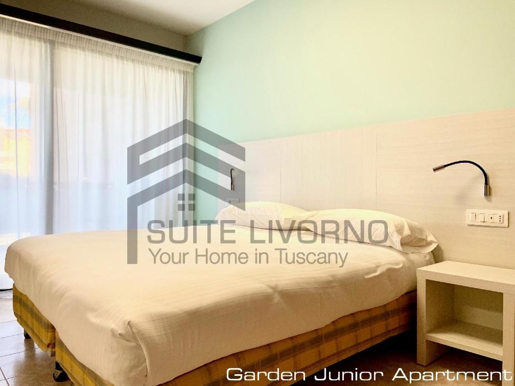 Suites Marilia Apartments Pool Side - Suite Livorno Holiday Home Group Bagian luar foto