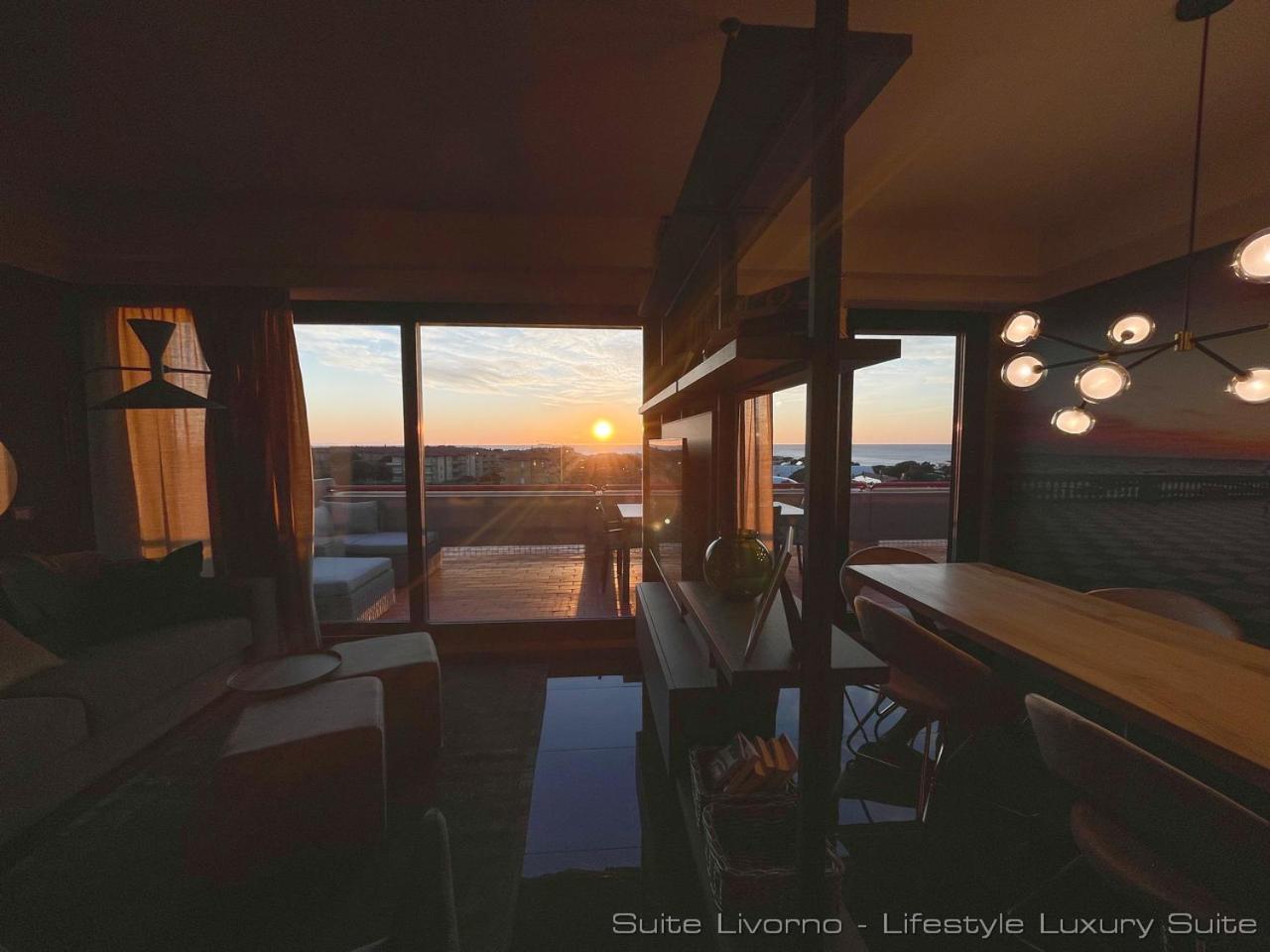 Suites Marilia Apartments Pool Side - Suite Livorno Holiday Home Group Bagian luar foto