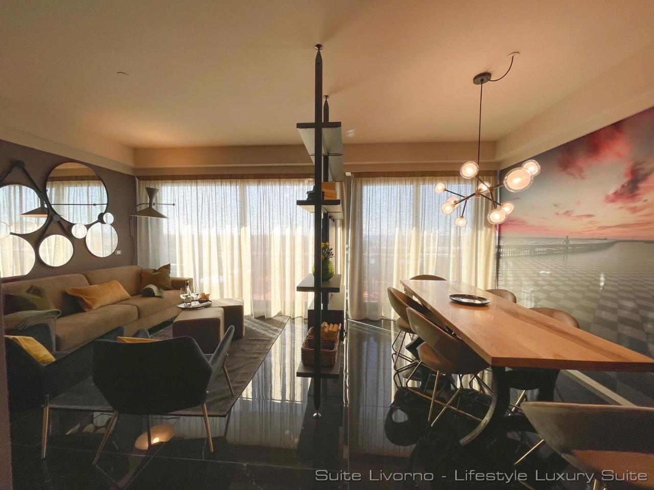 Suites Marilia Apartments Pool Side - Suite Livorno Holiday Home Group Bagian luar foto