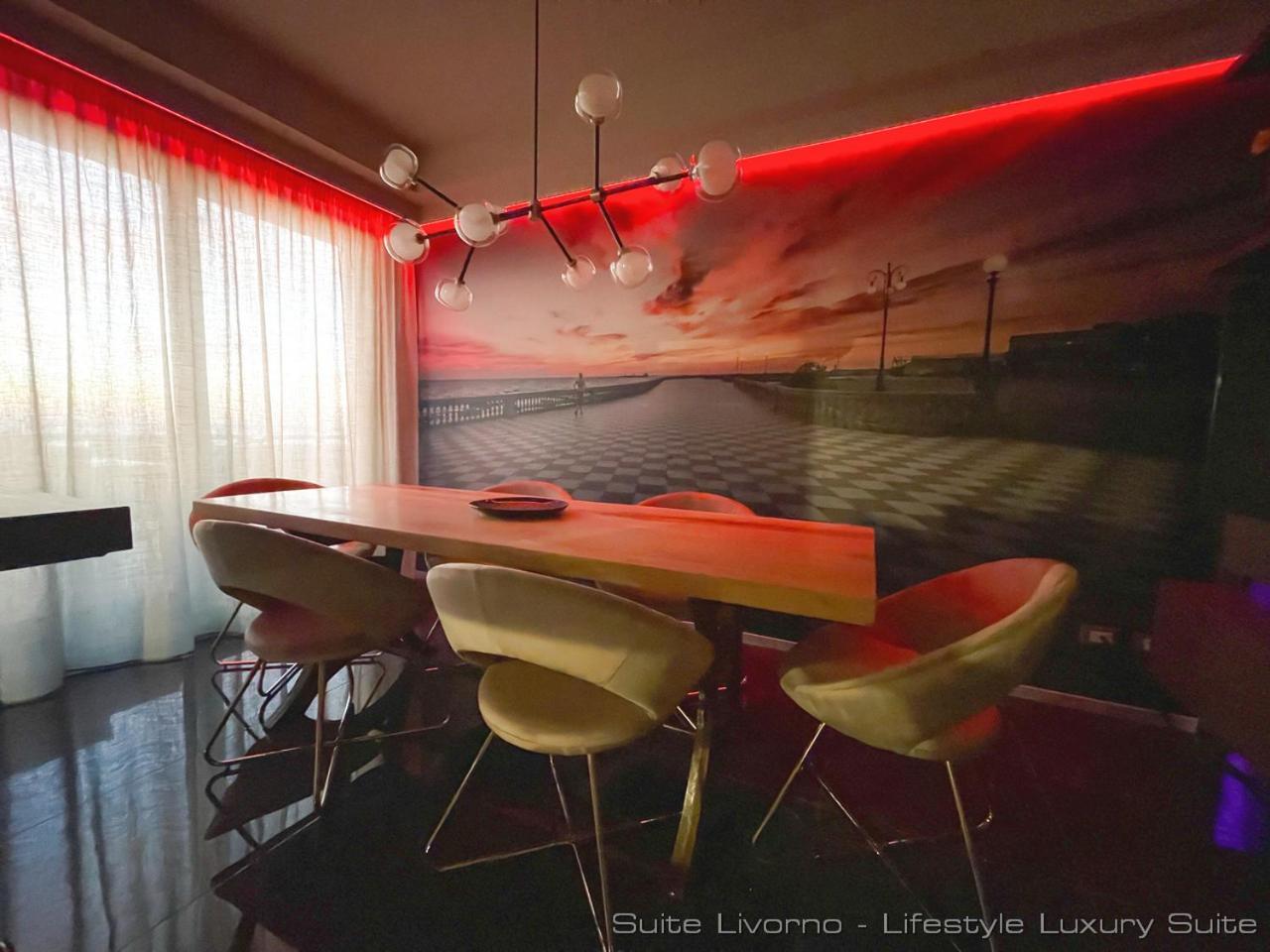 Suites Marilia Apartments Pool Side - Suite Livorno Holiday Home Group Bagian luar foto